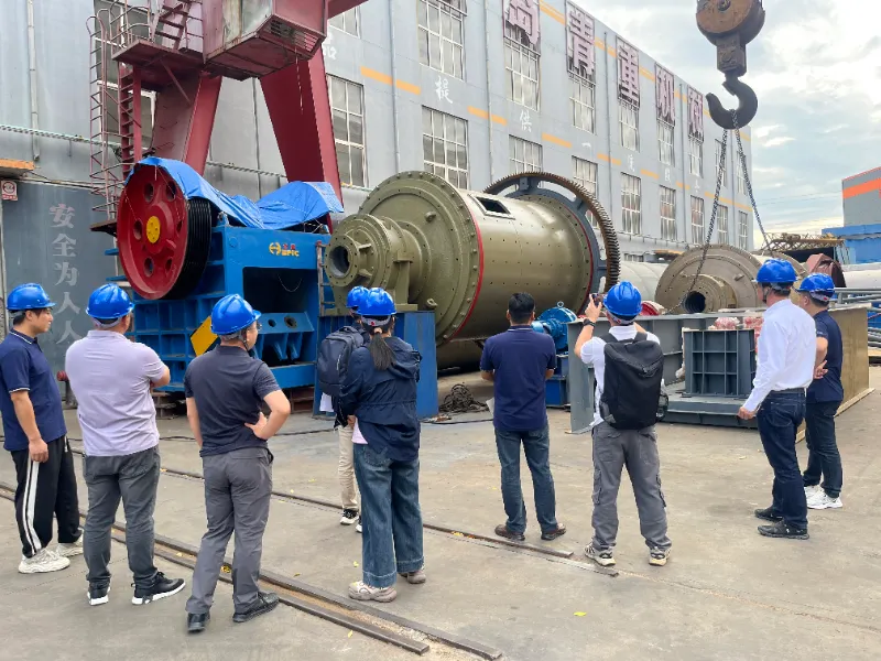 Yurtdışı Pazarları Derinlemesine Geliştirmek, Güçle Güven Kazanmak! Güneydoğu Asyalı Müşteriler Ekipman Denetimi ve Kabulü için EPIC Mining Machinery'yi Ziyaret Etti Yurtdışı Pazarları Derinlemesine Geliştirmek, Güçle Güven Kazanmak! Güneydoğu Asyalı Müşteriler Ekipman Denetimi ve Kabulü için EPIC Mining Machinery'yi Ziyaret Etti